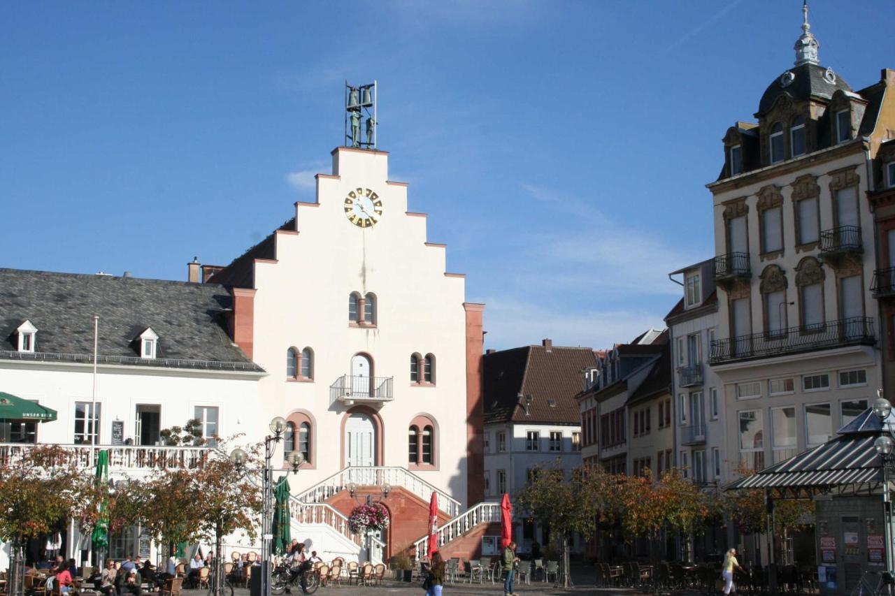 Ferienwohnung Spatzennest In Edesheim Exterior photo