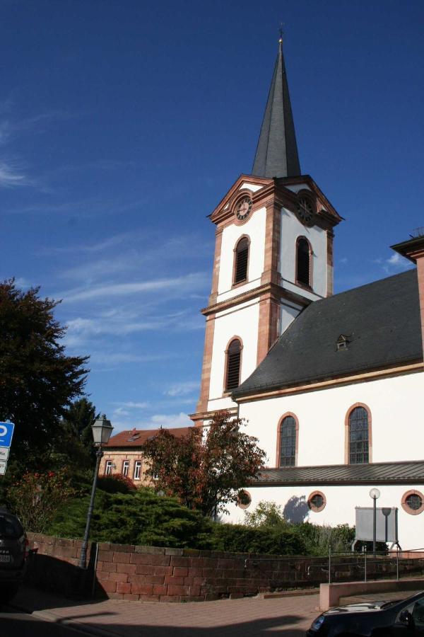 Ferienwohnung Spatzennest In Edesheim Exterior photo